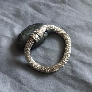 Stainless steel magnetic clasp with rhinestones